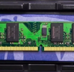 Memória Kingston ValueRAM 8GB DDR3 1600MHz na horizontal
